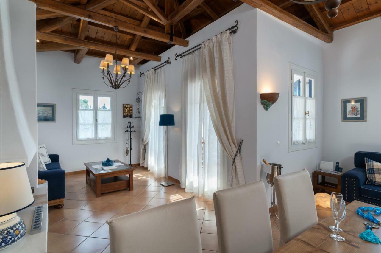 Porto Vecchio Luxury Suites Spétses Eksteriør billede